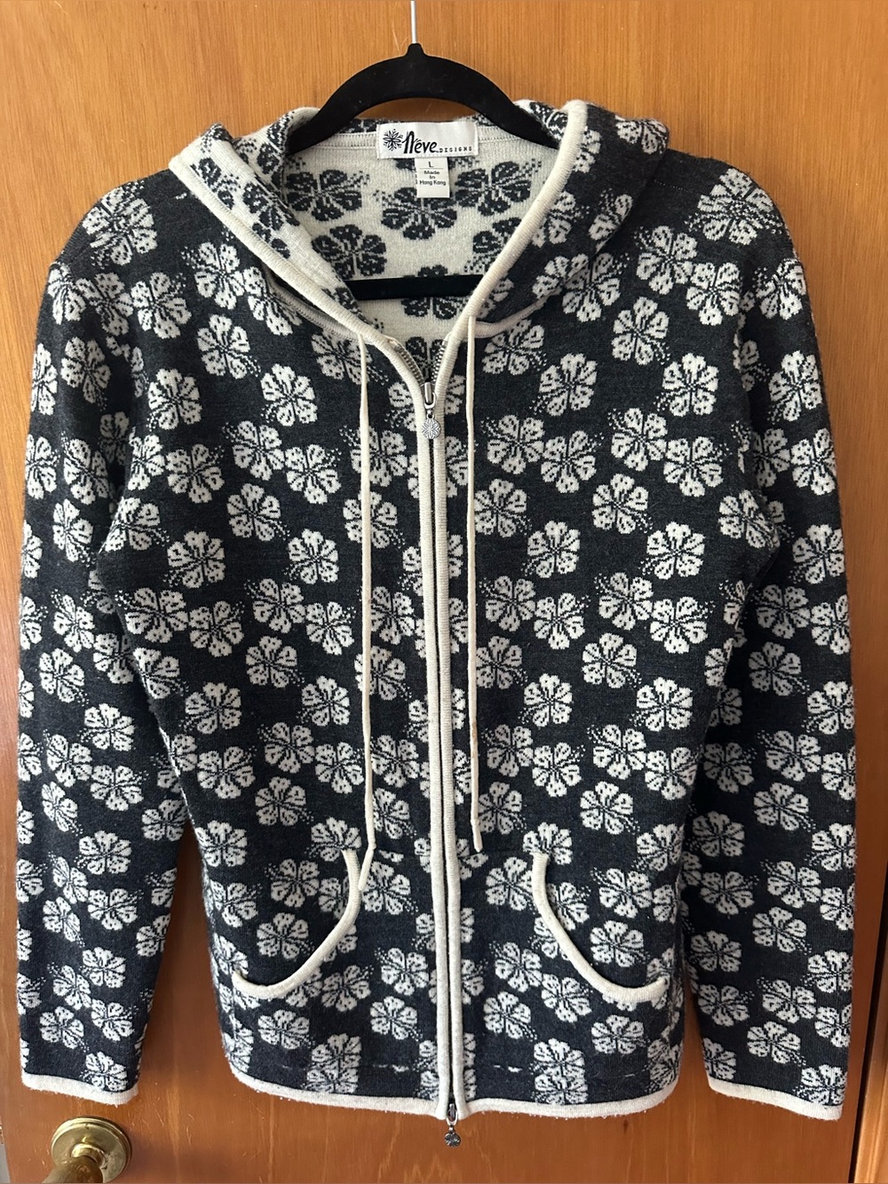 Neve Designs Charcoal Black White Merino Wool Floral Full Zip Hoodie L